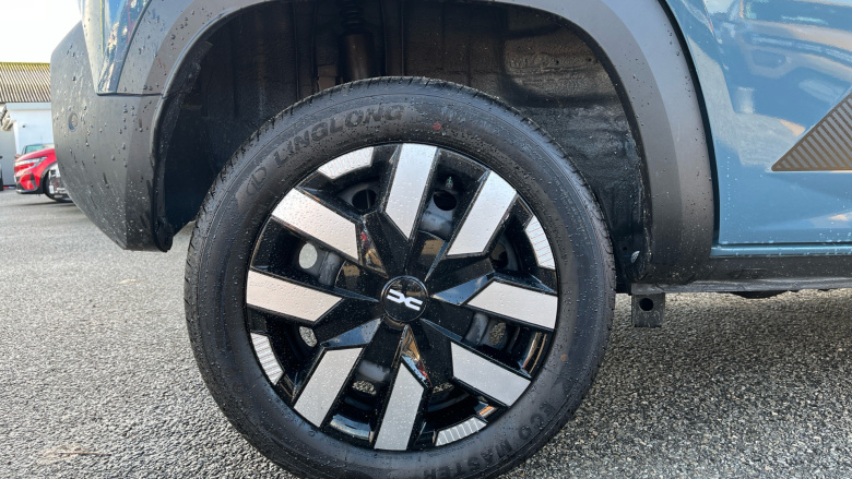 Dacia Spring 27kWh Expression 65 48kW 5dr Auto Electric Hatchback